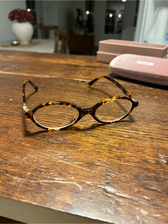 Miu Miu Accessories - Viral Miu Miu Glasses